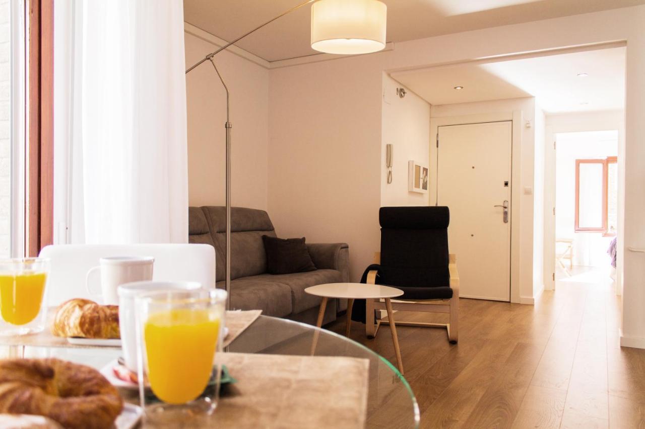 סרגוסה Apartamento Con Vistas En Centro Historico מראה חיצוני תמונה