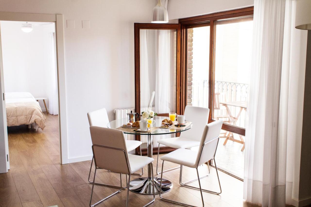סרגוסה Apartamento Con Vistas En Centro Historico מראה חיצוני תמונה